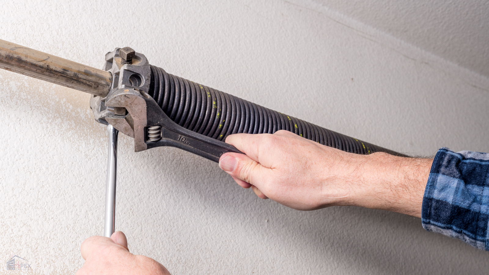 garage door Spring Replacment in dallas texas